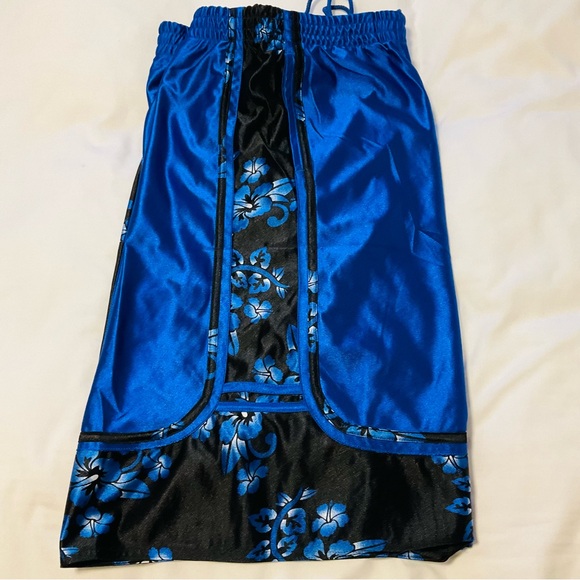 Youngs Lei Shorts Mens Small 2XL Blue Black Hawaiian Floral Y2K Basketball NWOT - Picture 5 of 6